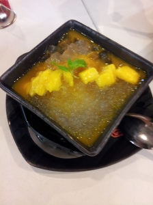 mango and aloe vera sago (powdered starch and ice dessert)